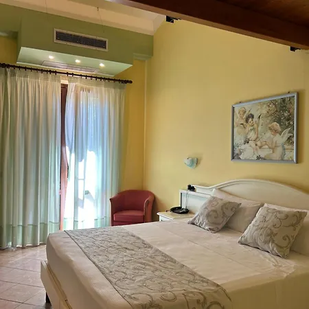 Duca Della Corgna Otel