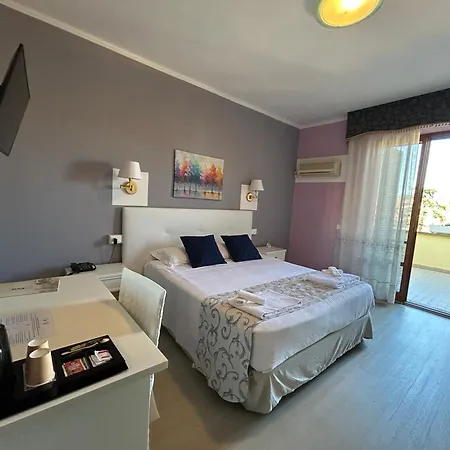 Otel Duca Della Corgna 4*