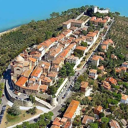 Duca Della Corgna 4*