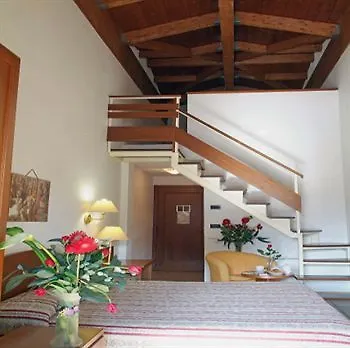 Hotel Duca Della Corgna 4*