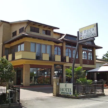 Duca Della Corgna 4* カスティリオーネ・デル・ラーゴ